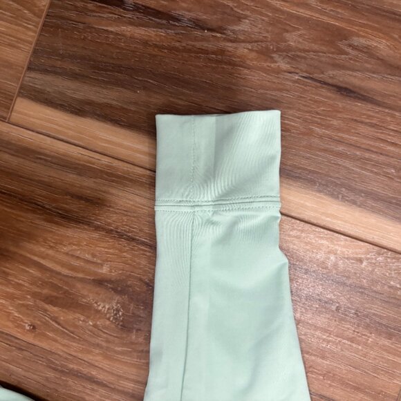 Patagonia BLUE Capilene Top and Baggie Shorts Size 6-12 months - Picture 9 of 9